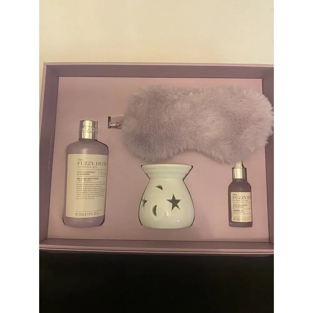 Baylis & Harding baylis harding
